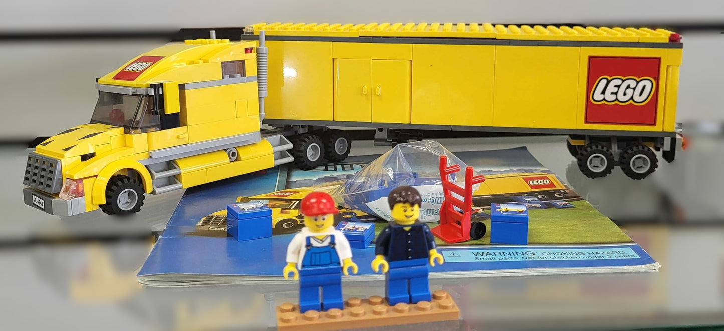 Traffic LEGO City Truck - Bricks and Minifigs Sioux Falls