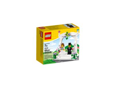Minifigure Wedding Favor - Bricks and Minifigs Sioux Falls