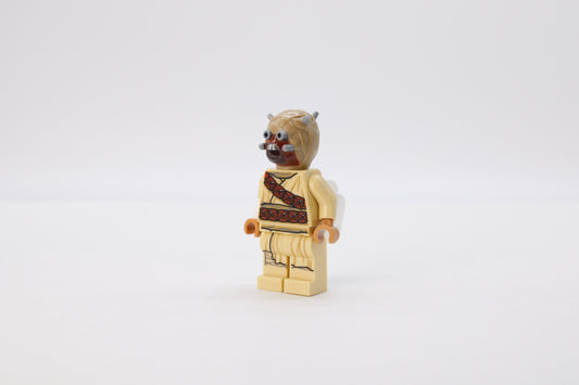 sw1074: Tusken Raider - Head Spikes, Diagonal Belt