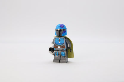 sw1080: Mandalorian Tribe Warrior - Male, Olive Green Cape, Dark Azure Helmet