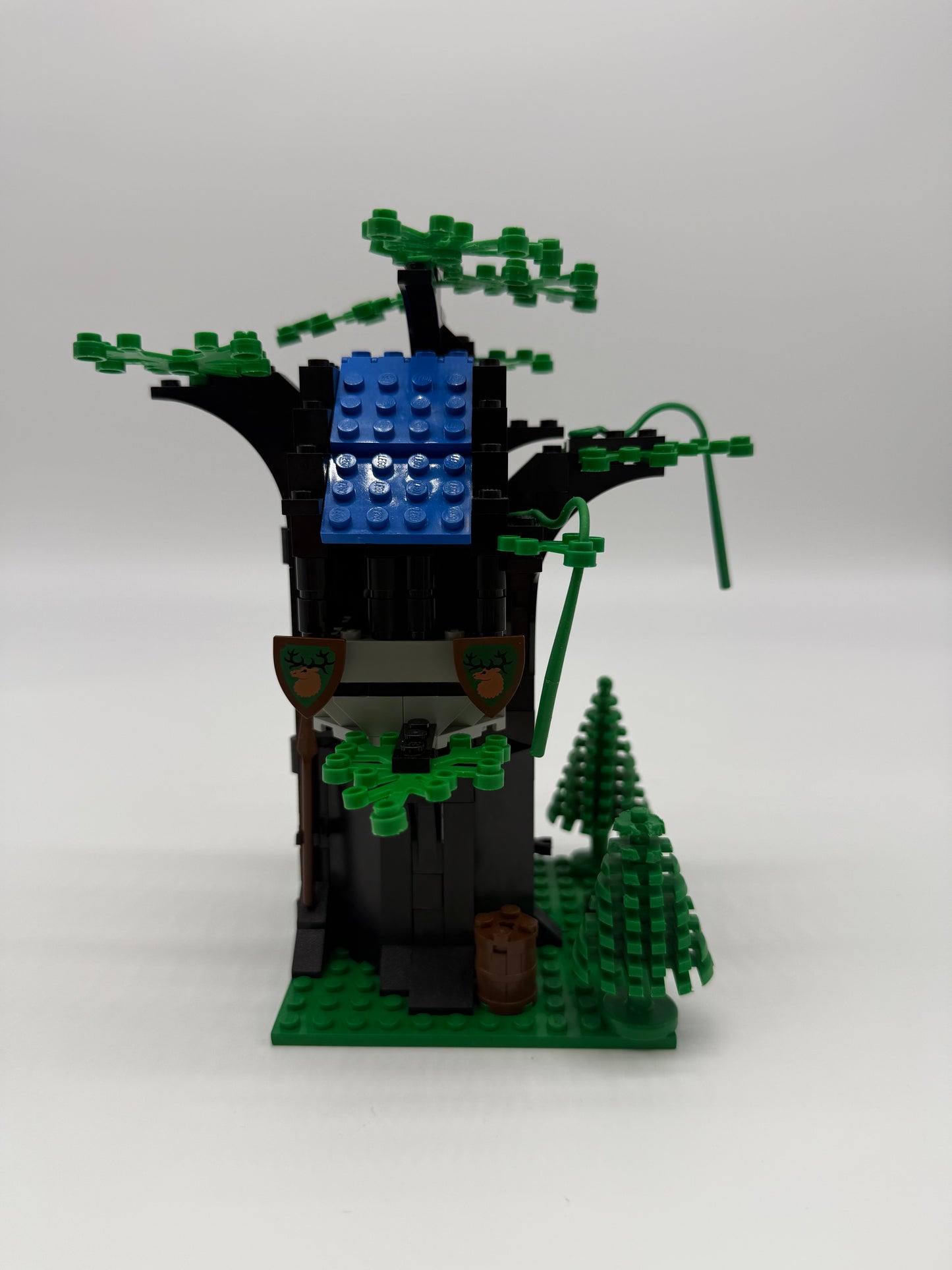 Forestmen's Hideout - Bricks and Minifigs Sioux Falls