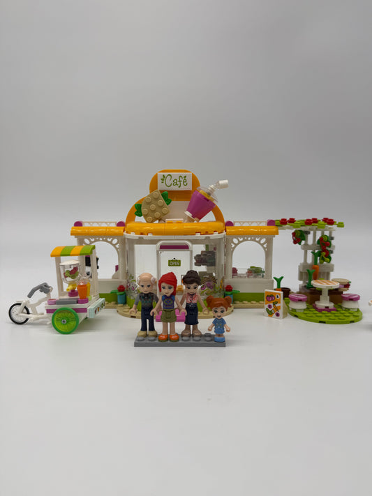 Heartlake City Organic Cafe - Bricks and Minifigs Sioux Falls