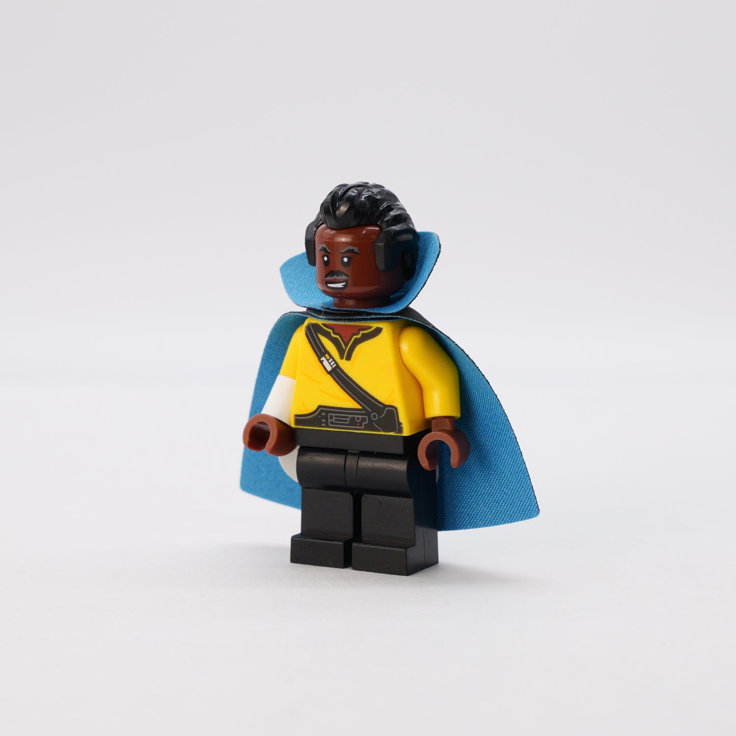 sw1067: Lando Calrissian, Old (Cape with Collar)