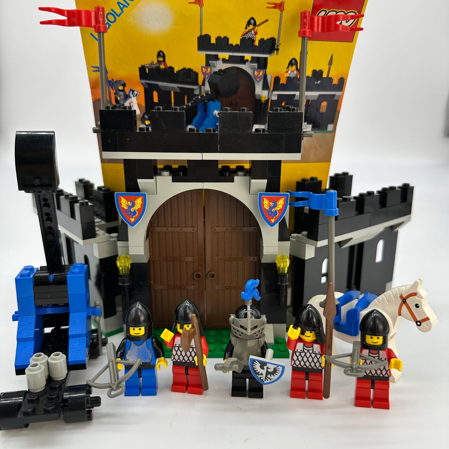 6059 Knights Stronghold