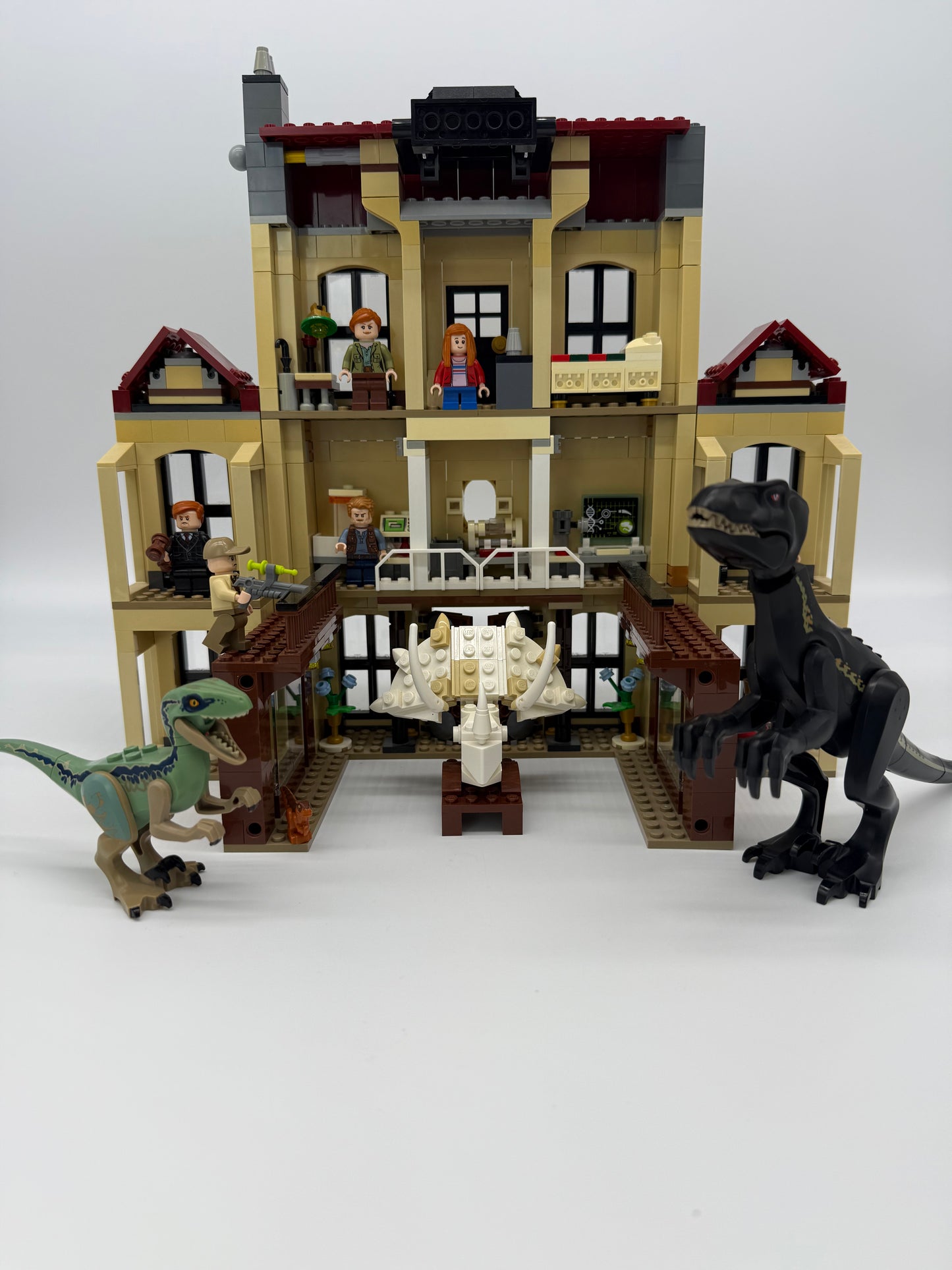 Indoraptor Rampage at Lockwood Estate