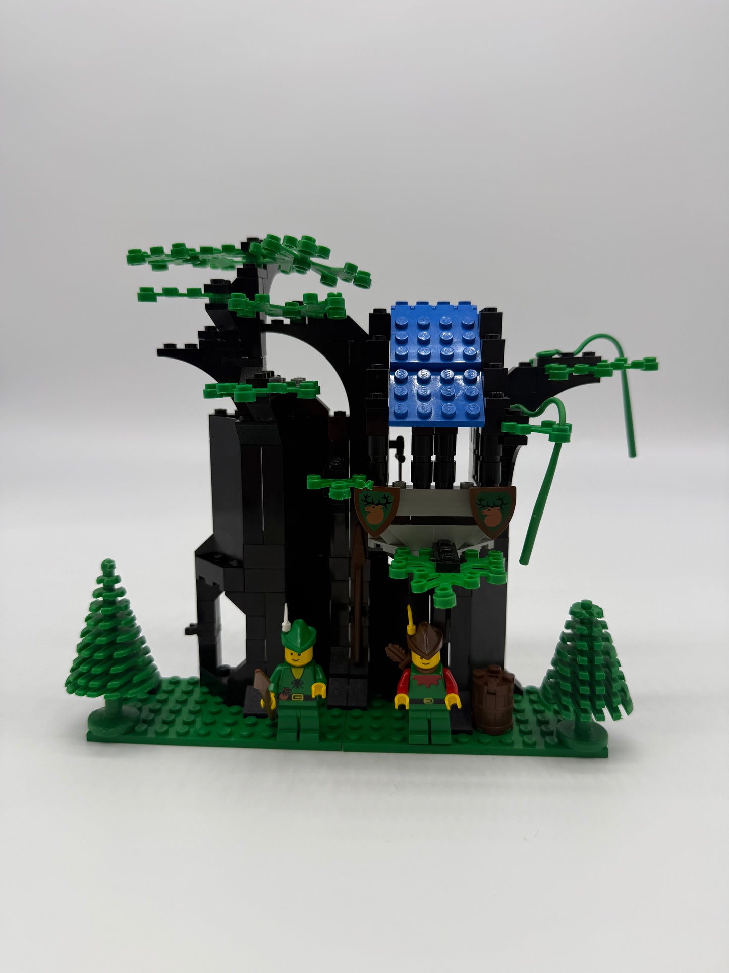 Forestmen's Hideout - Bricks and Minifigs Sioux Falls
