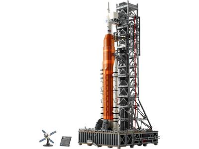 LEGO Artemis Space Launch System - Bricks and Minifigs Sioux Falls