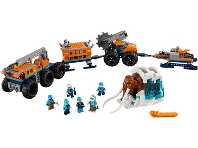 Arctic Mobile Exploration Base