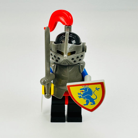 cas170: Armored Knight with Breastplate (LIKE NEW WITH SHIELD AND SWORD)