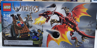 LEGO® Vikings Viking Catapult versus the Nidhogg Dragon (7017)