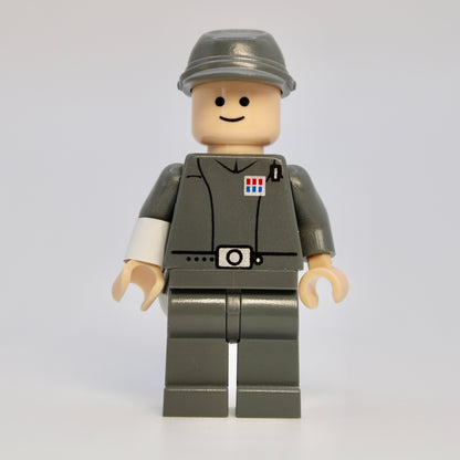 sw0154: Imperial Officer (captain/commandant/commander) - cavalry kepi, standard grin